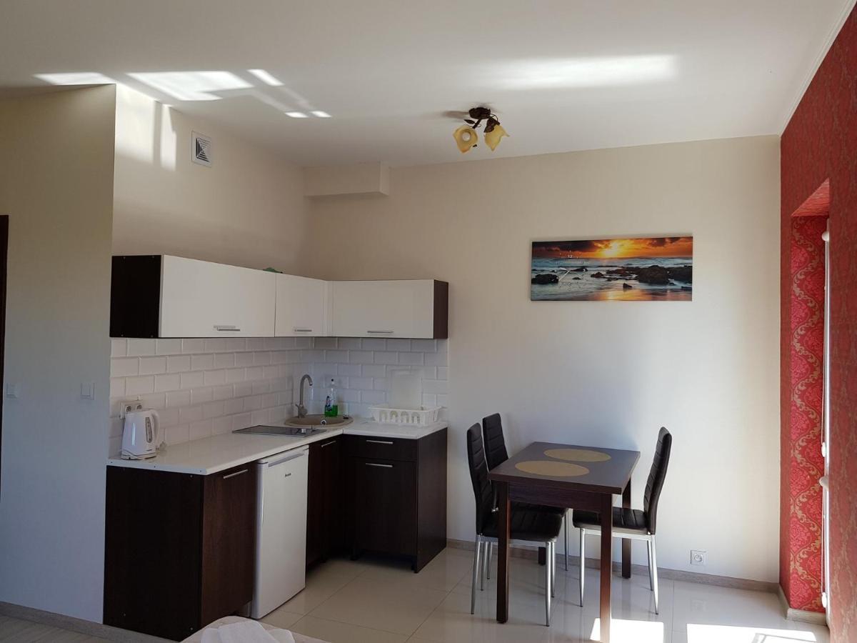 Apartamenty Maja -Pokoje - Domy Wakacyjne -Basen Podgrzewany -Jacuzzi - Sauna Leba Exteriér fotografie