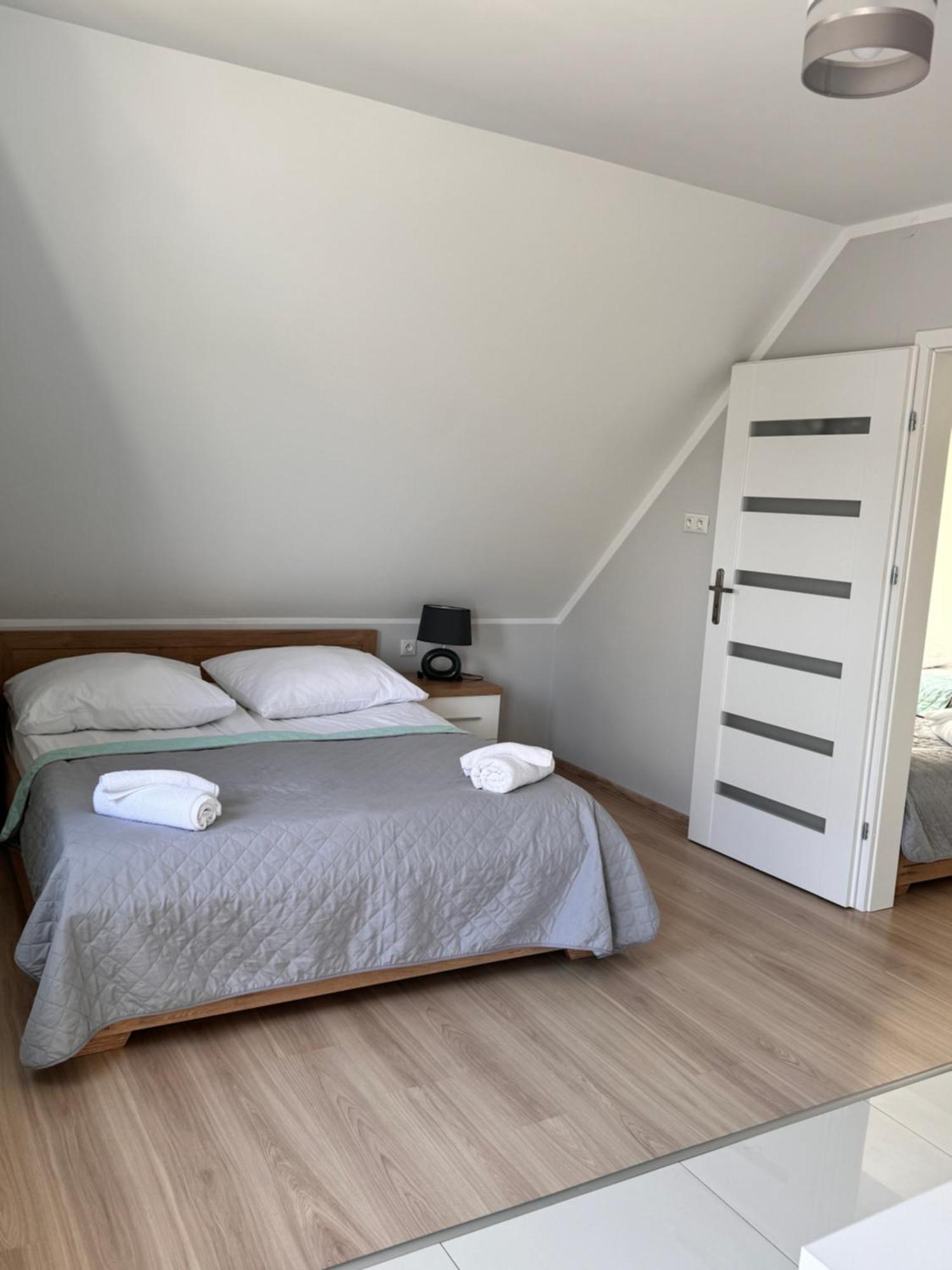 Apartamenty Maja -Pokoje - Domy Wakacyjne -Basen Podgrzewany -Jacuzzi - Sauna Leba Exteriér fotografie