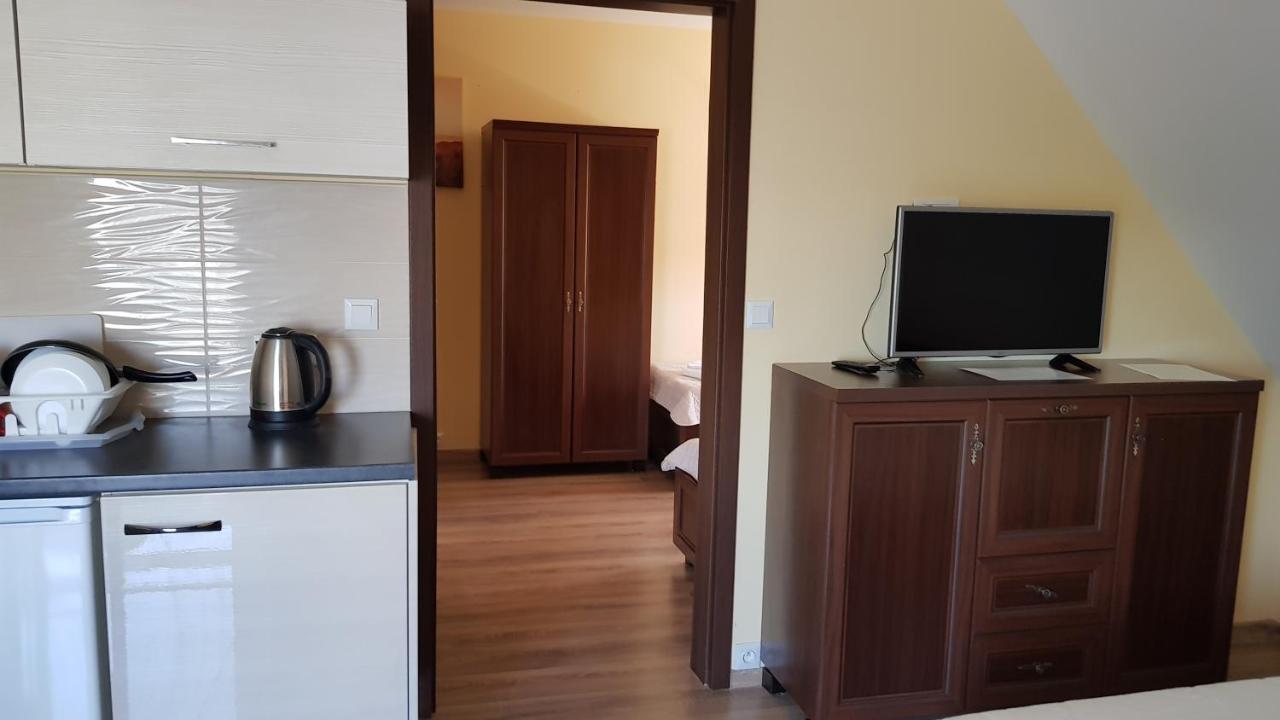 Apartamenty Maja -Pokoje - Domy Wakacyjne -Basen Podgrzewany -Jacuzzi - Sauna Leba Exteriér fotografie